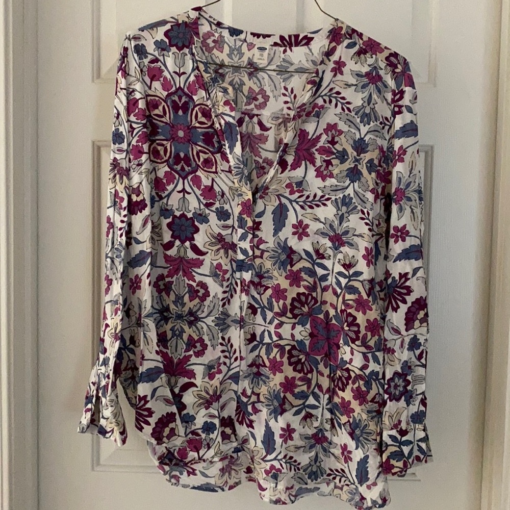 Old navy multi color blouse